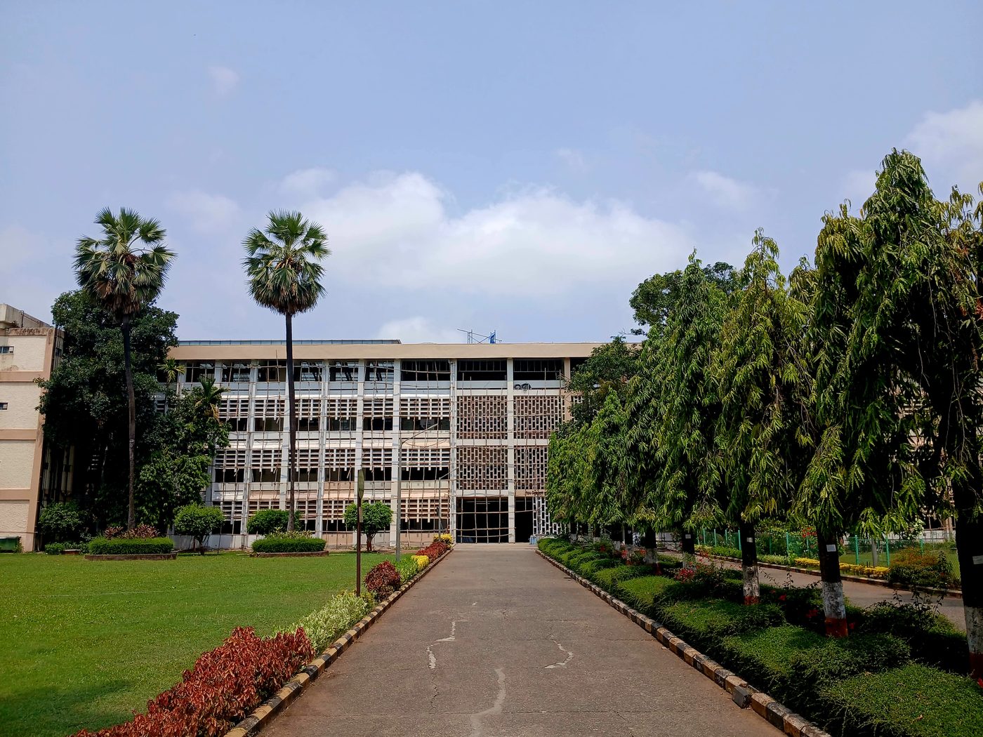 Indian Institute of Technology Bombay Main Building