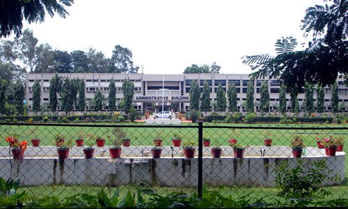 Sardar Vallabhbhai National Institute of Technology Surat Main Building